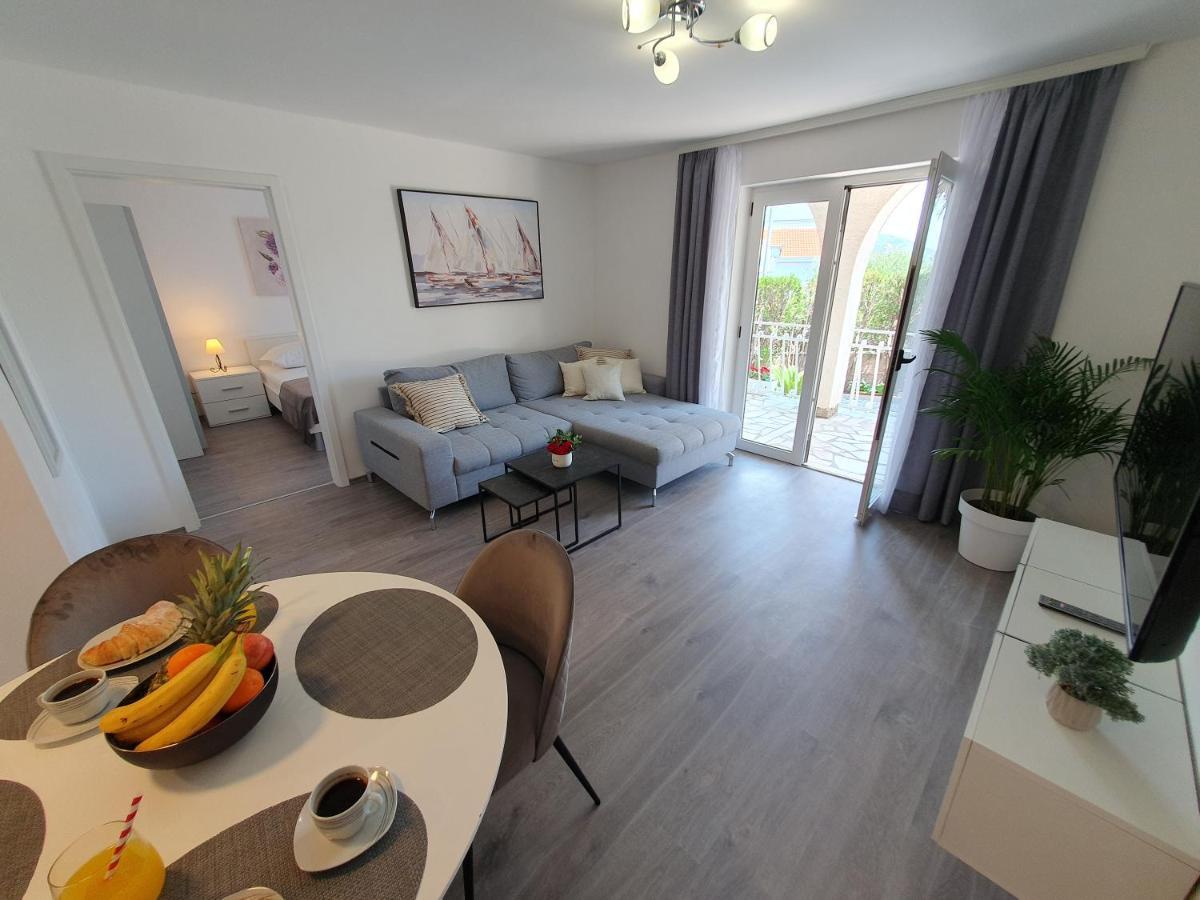 Apartment Zvjezdana 特罗吉尔 外观 照片